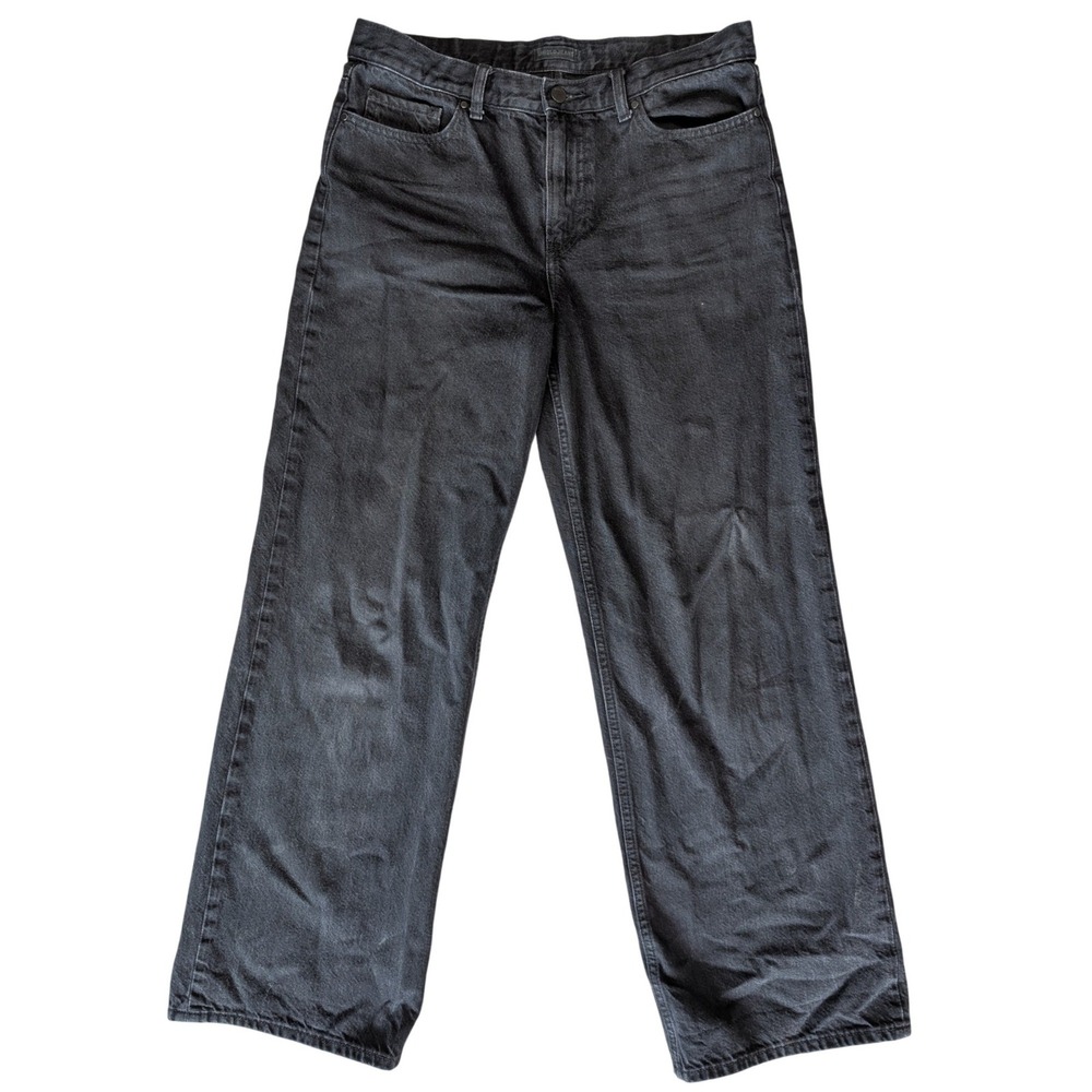 Uniqlo 26W 31L 100% Cotton black Straight Leg Loose Fit Jeans‎